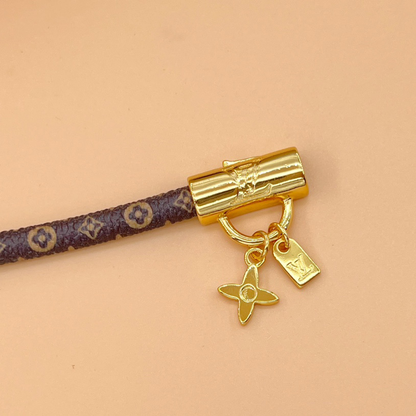 Louis Vuitton LV For You And Me Bracelet     M8074E - DesignerGu