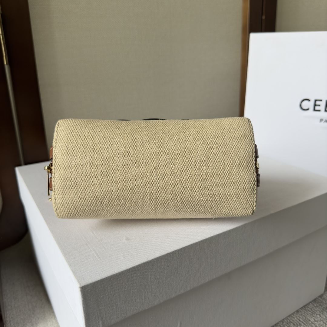 Celine Clutch On Chain Cuir Triomphe Natural / Tan - DesignerGu