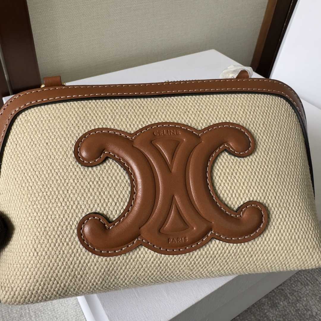 Celine Clutch On Chain Cuir Triomphe Natural / Tan - DesignerGu