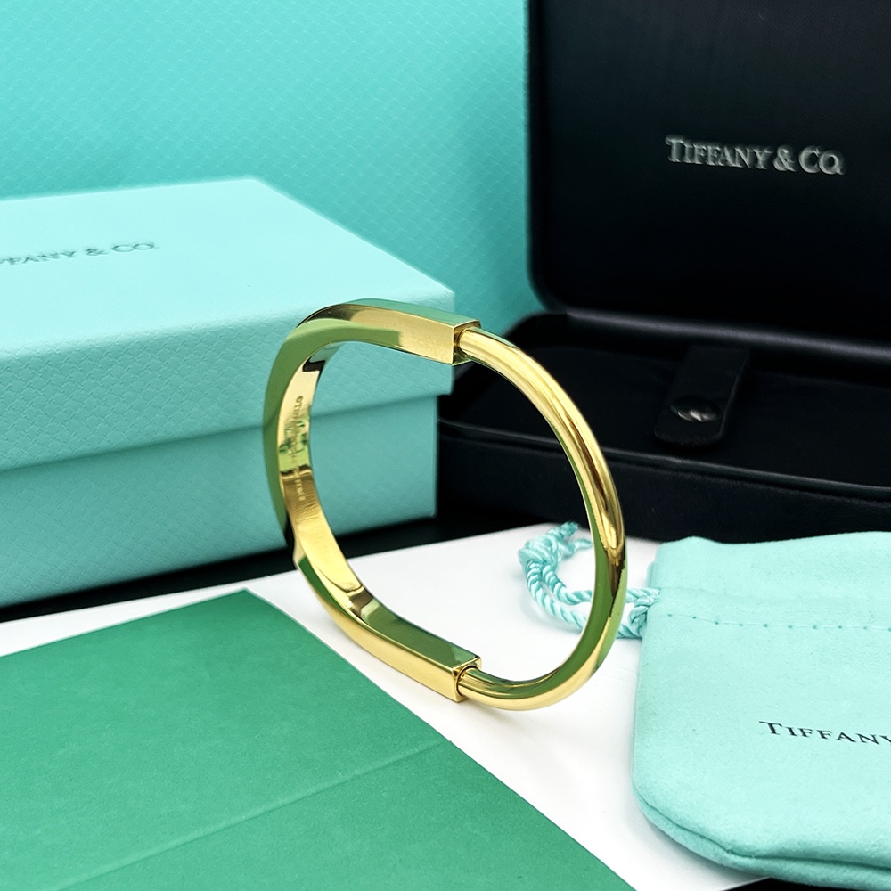 Tiffany&CO Lock Bangle In Yellow Gold - DesignerGu