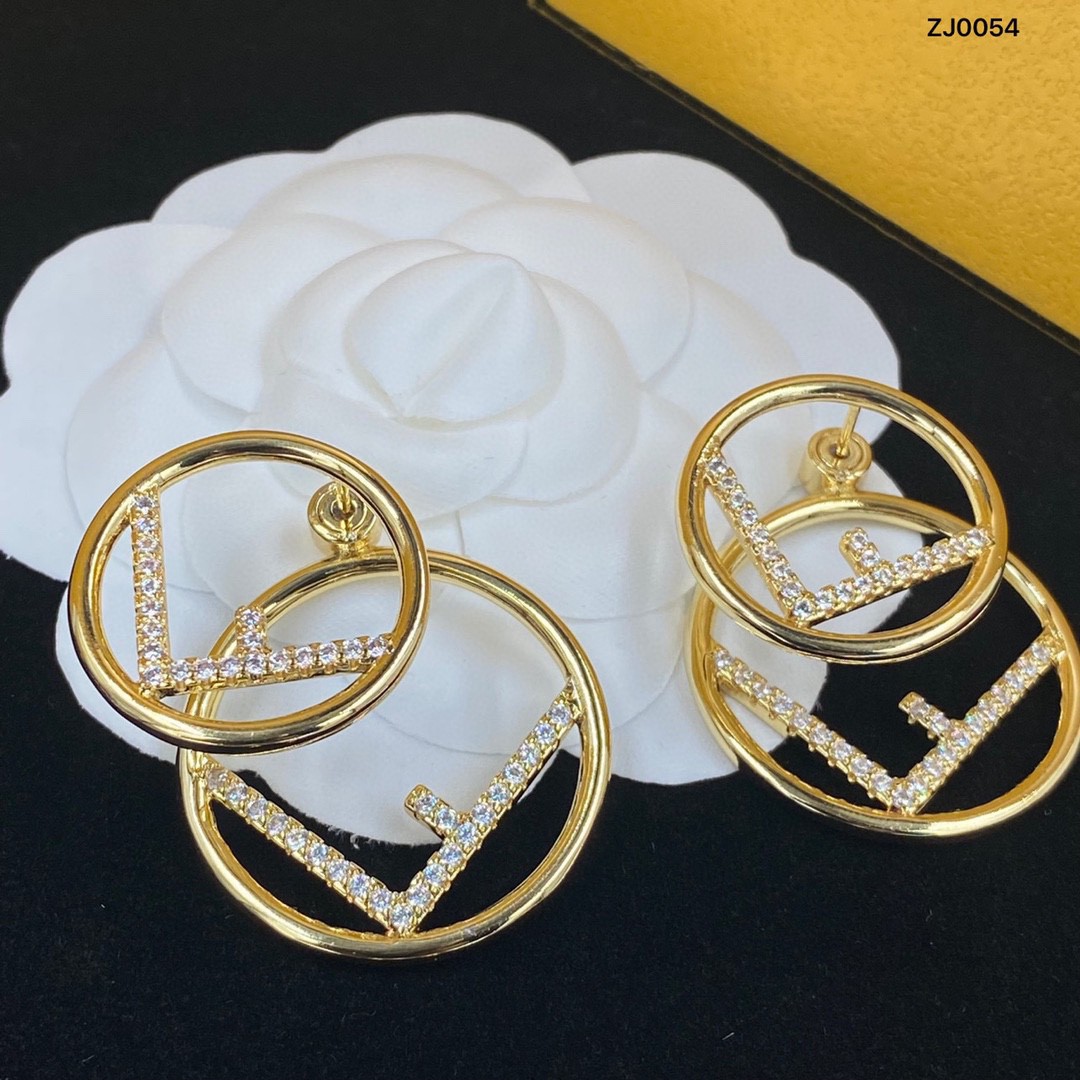 Fendi Earrings - DesignerGu