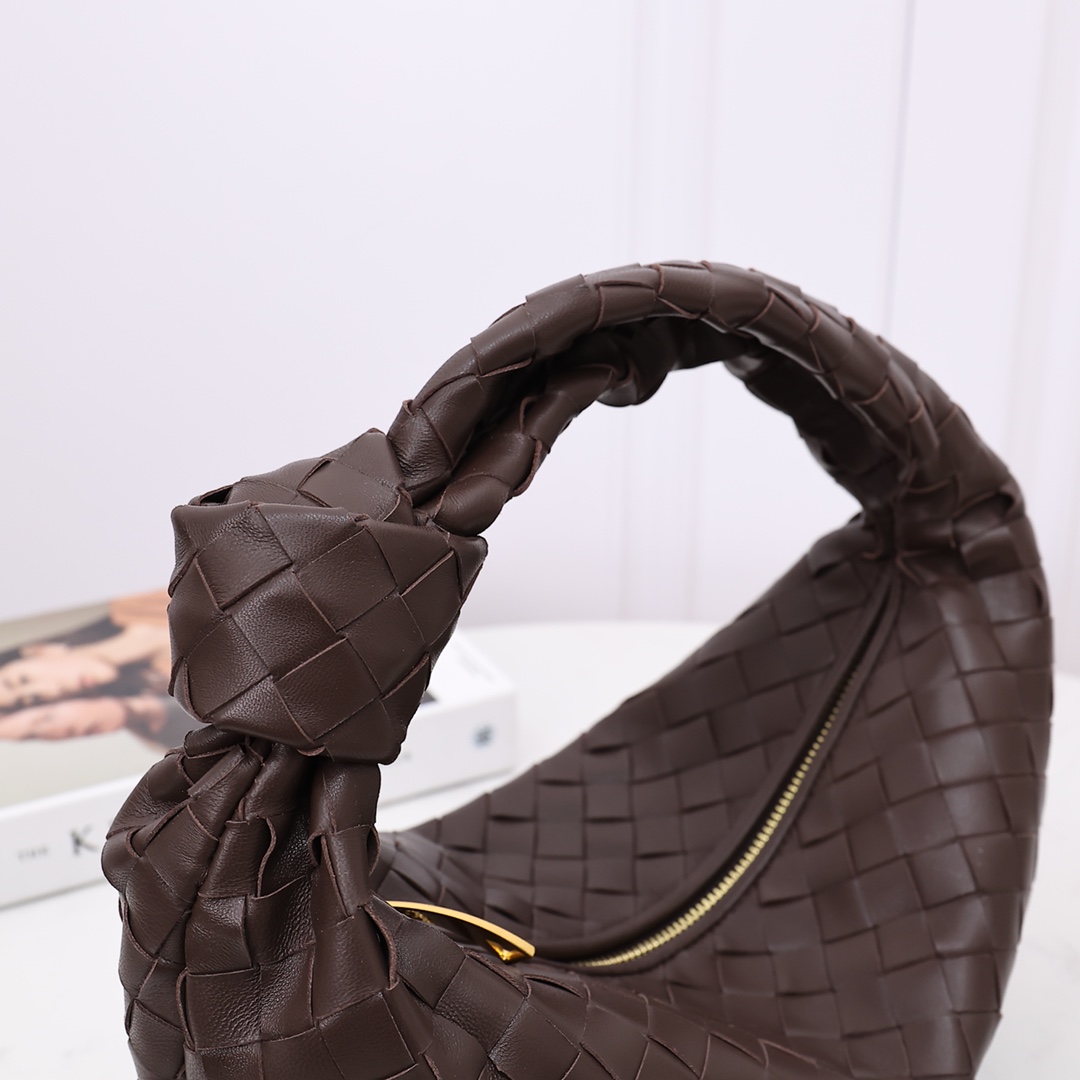 Bottega Veneta Teen Jodie - DesignerGu