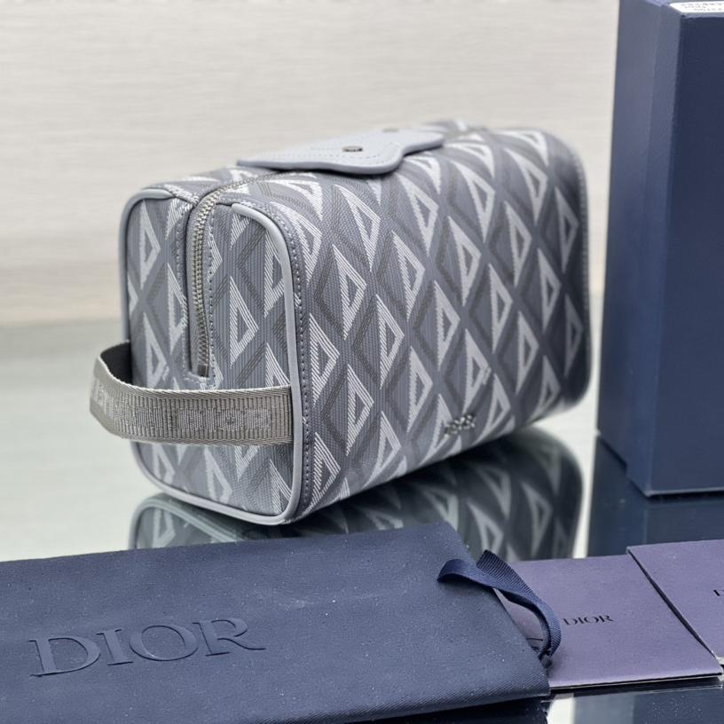 Dior Lingot Toiletry Case - DesignerGu