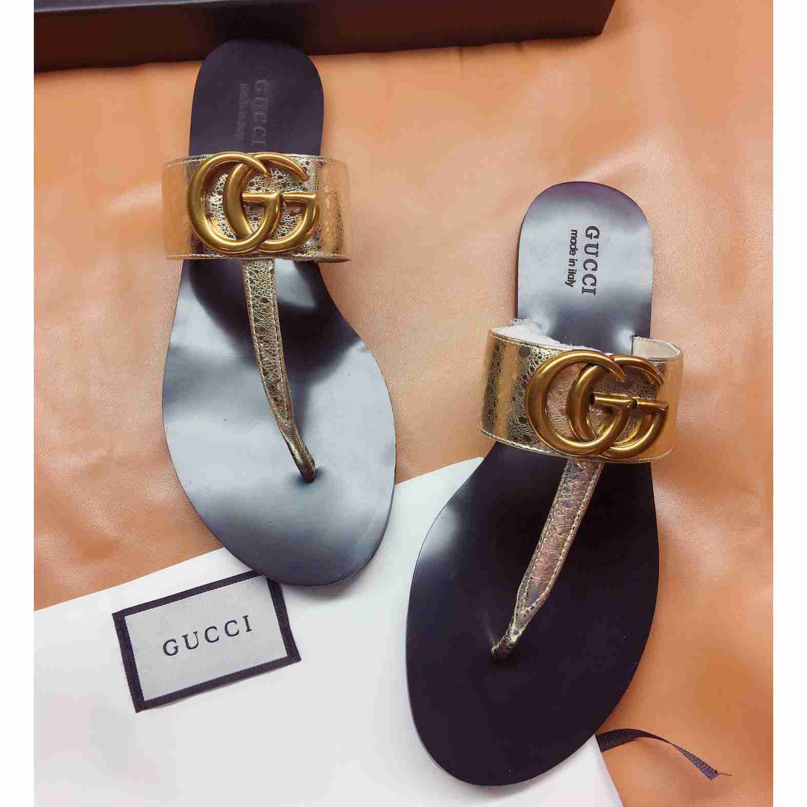 Gucci Marmont Leather Platform Sandals - DesignerGu