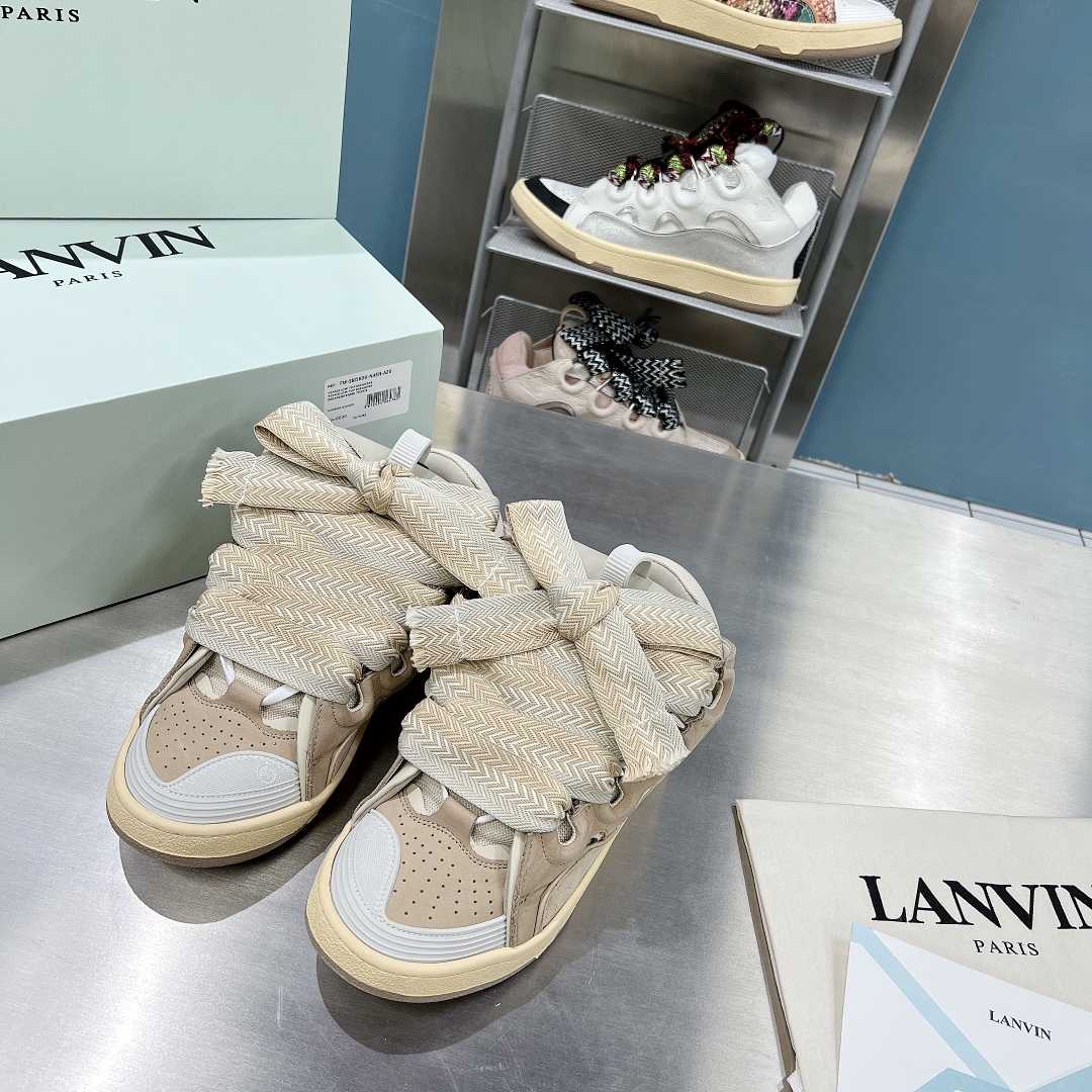 Lanvin Leather Curb Sneakers - DesignerGu