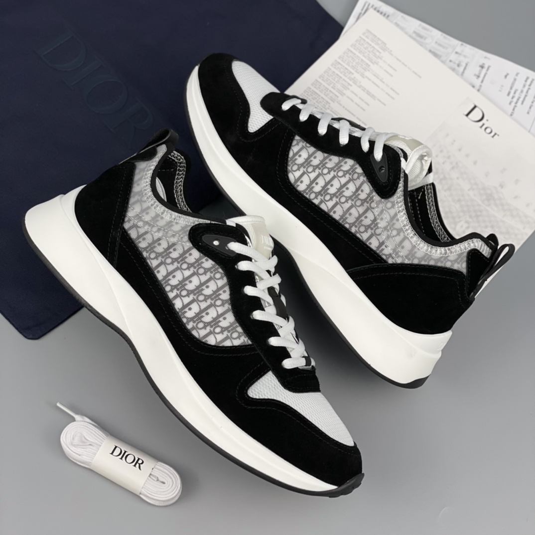 Dior B25 Runner Sneaker - DesignerGu