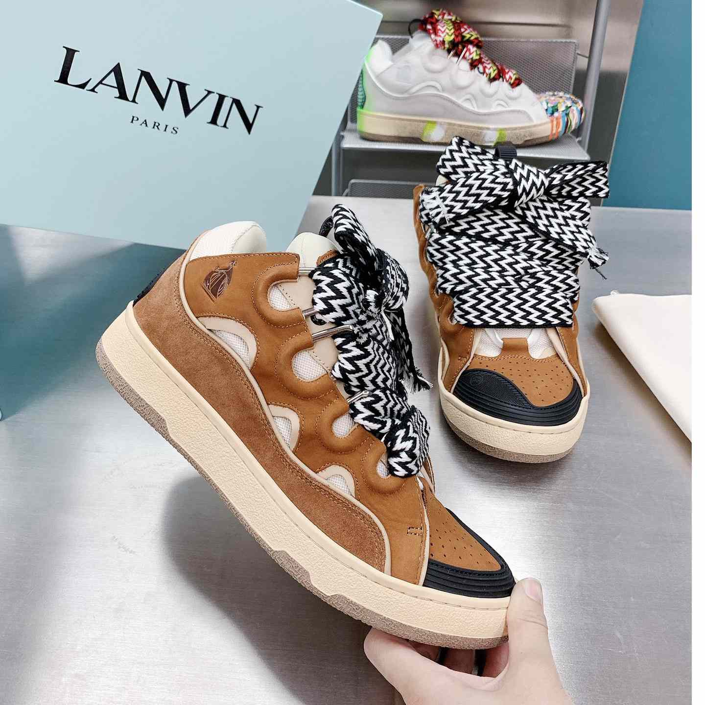 Lanvin Leather Curb Sneakers - DesignerGu