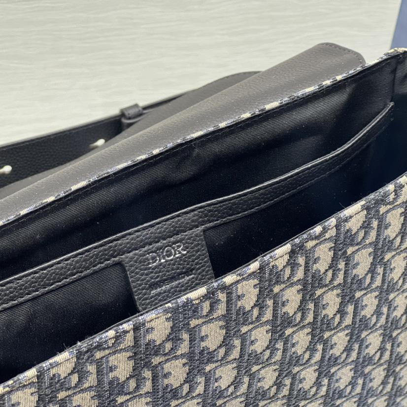 Dior Saddle Messenger Bag - DesignerGu