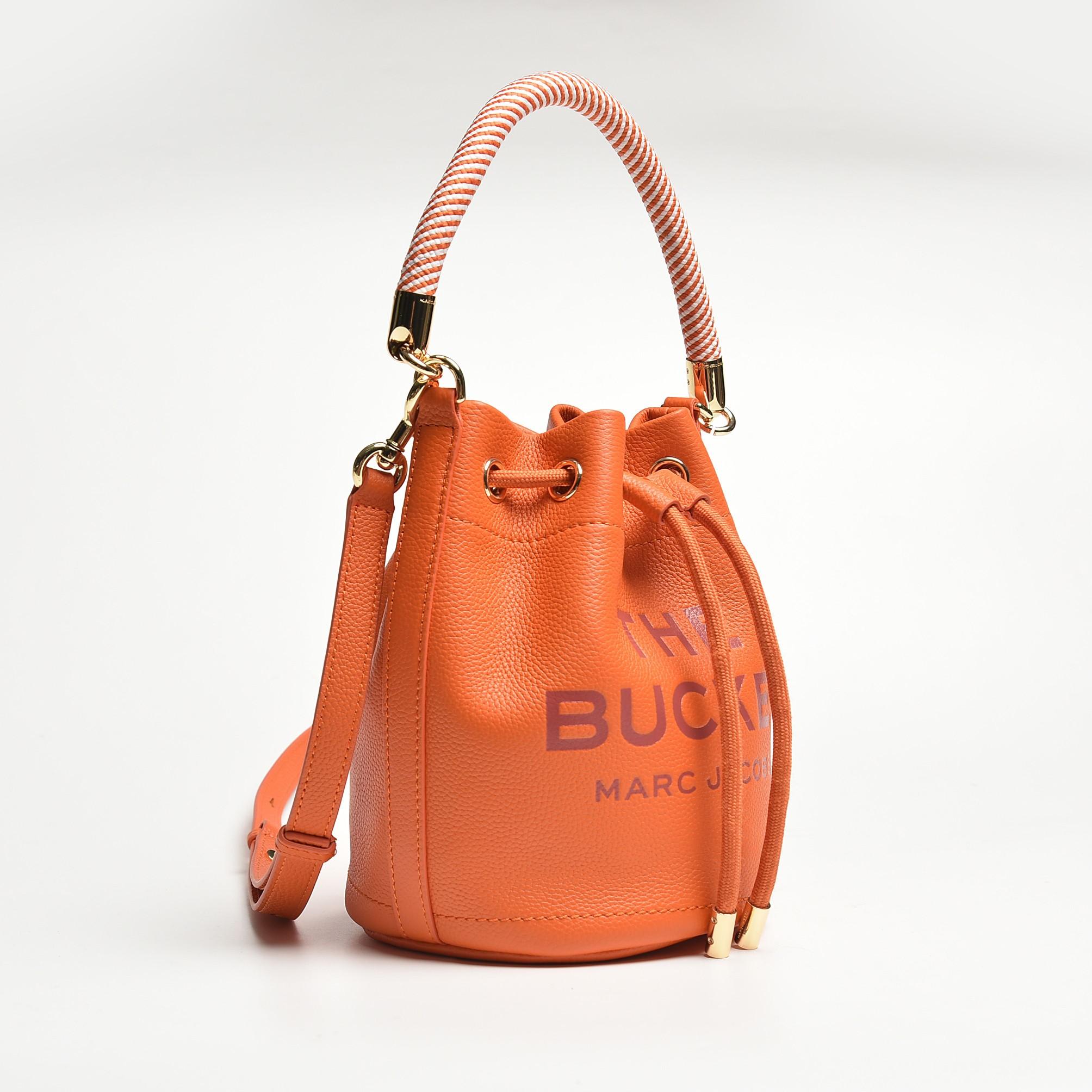 Marc Jacobs The Bucket Bag(19-19-23cm) - DesignerGu