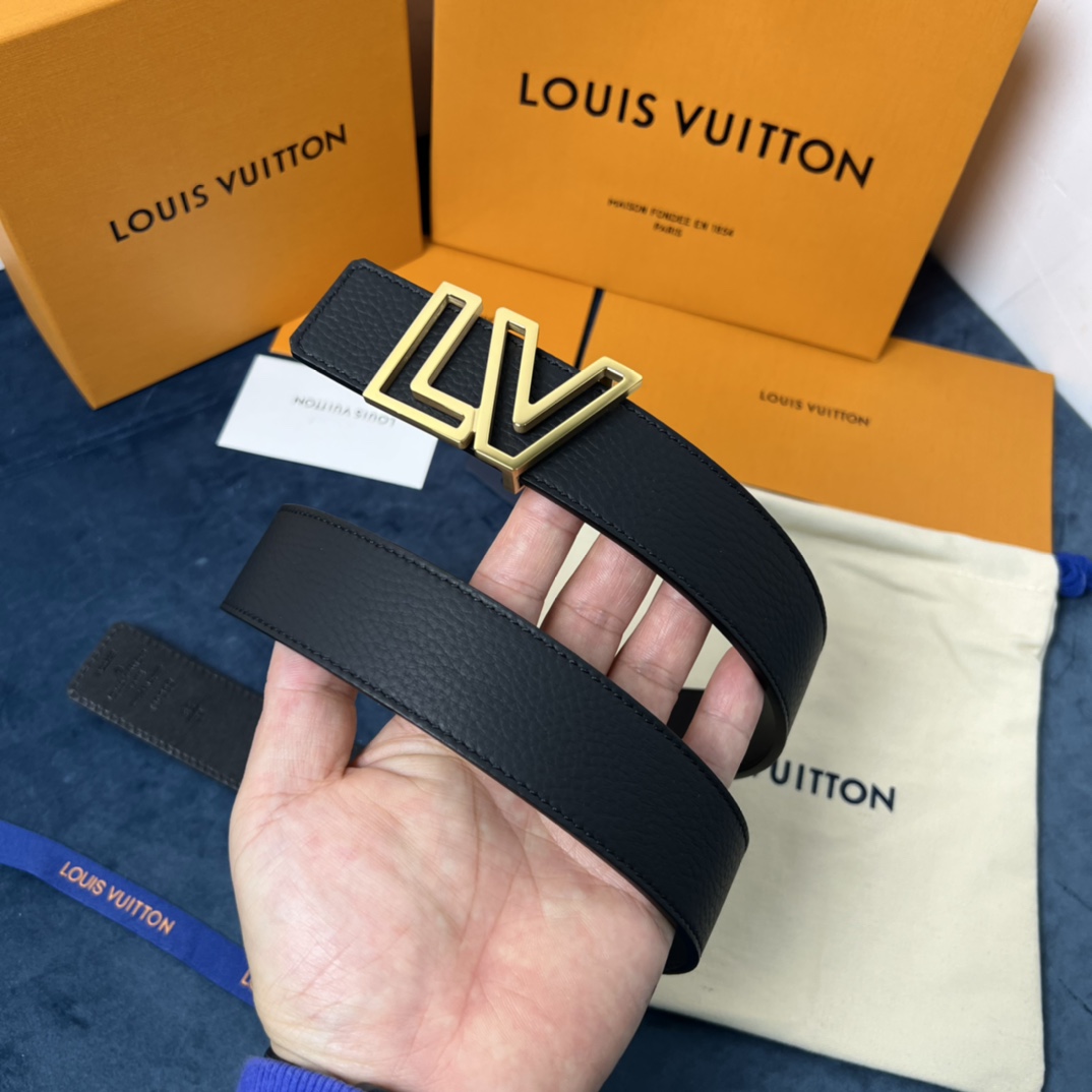 Louis Vuitton Reversible Belt  35mm - DesignerGu