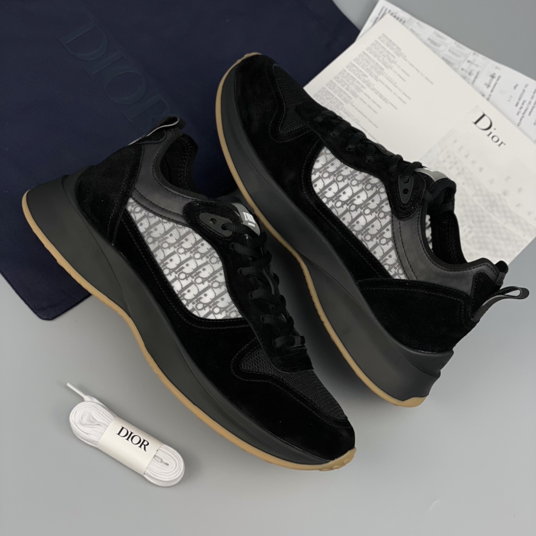 Dior B25 Runner Sneaker - DesignerGu