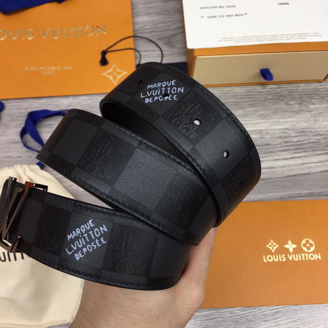 Louis Vuitton Reversible Belt  40mm - DesignerGu