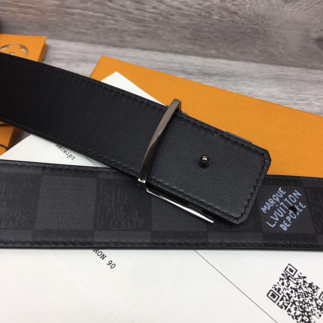 Louis Vuitton Reversible Belt  40mm - DesignerGu