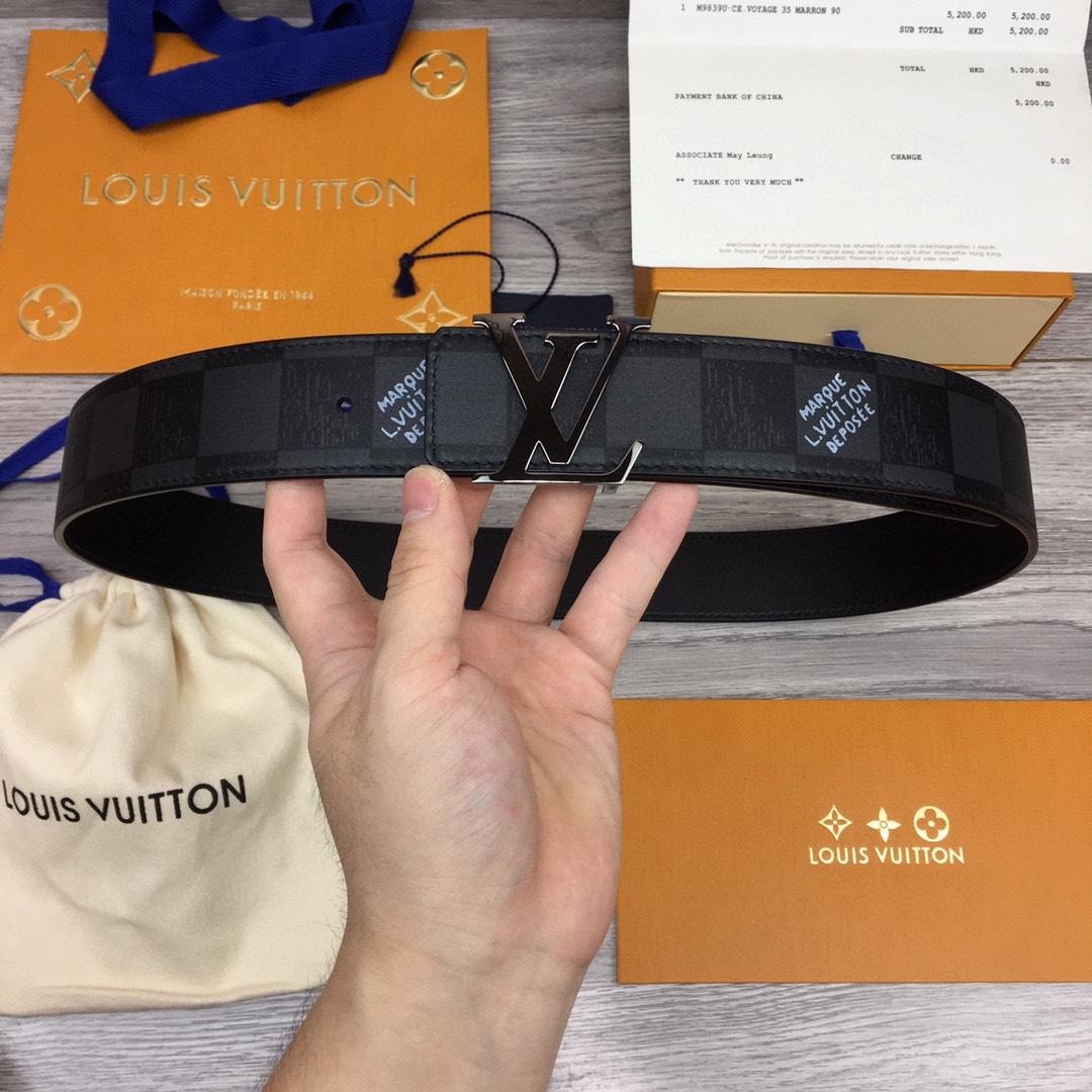 Louis Vuitton Reversible Belt  40mm - DesignerGu