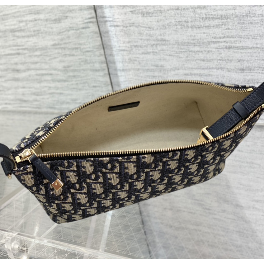 Dior Medium Diortravel Nomad Pouch - DesignerGu