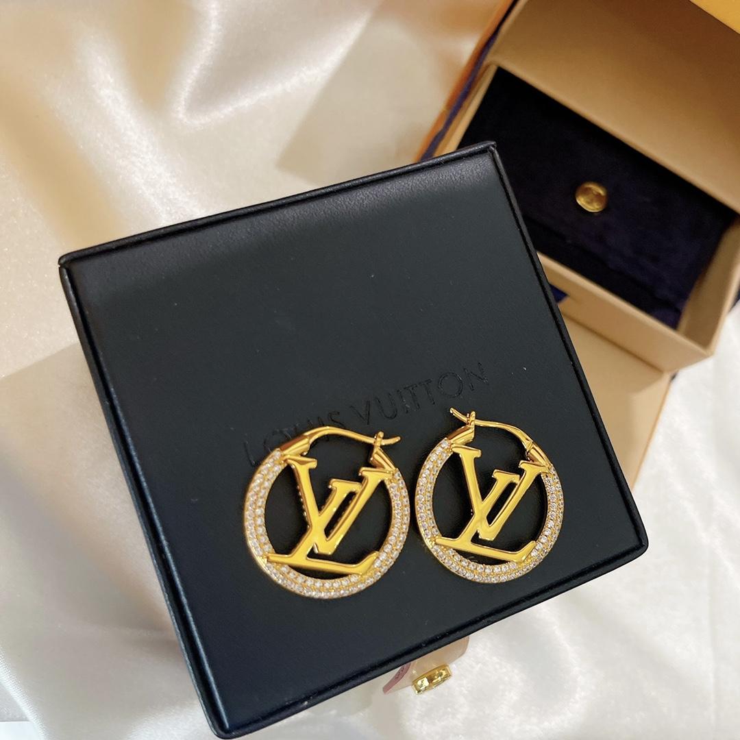 Louis Vuitton Earrings - DesignerGu