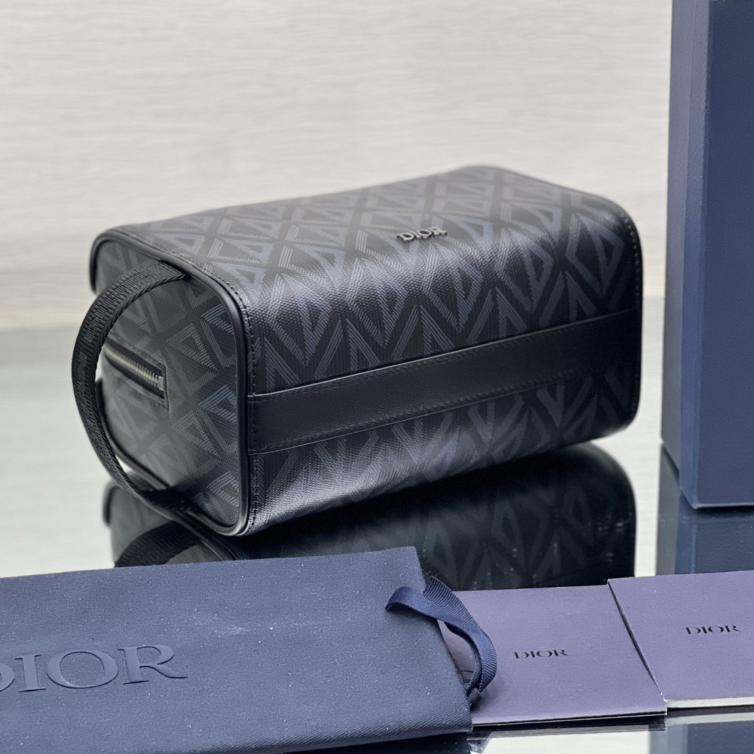 Dior Lingot Toiletry Case - DesignerGu