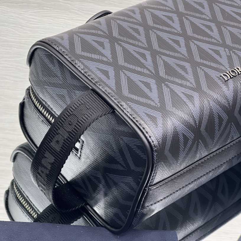 Dior Lingot Toiletry Case - DesignerGu