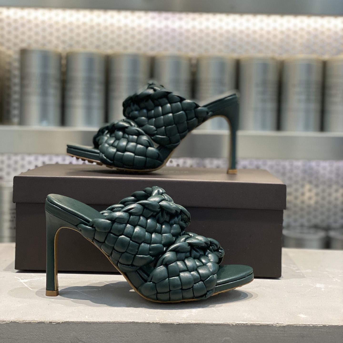 Bottega Veneta Curve Twisted And Padded Intreccio Leather Mules - DesignerGu