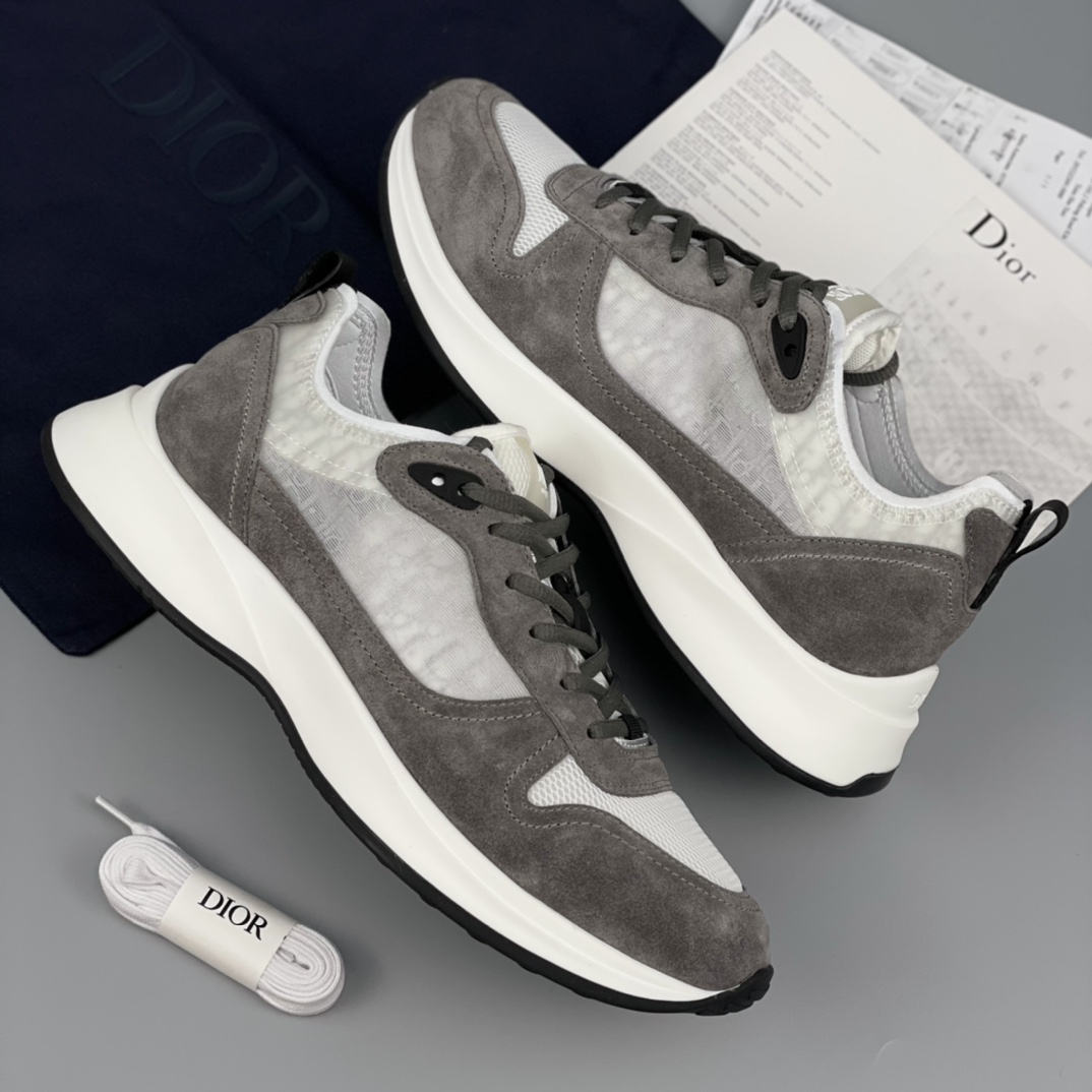 Dior B25 Runner Sneaker - DesignerGu