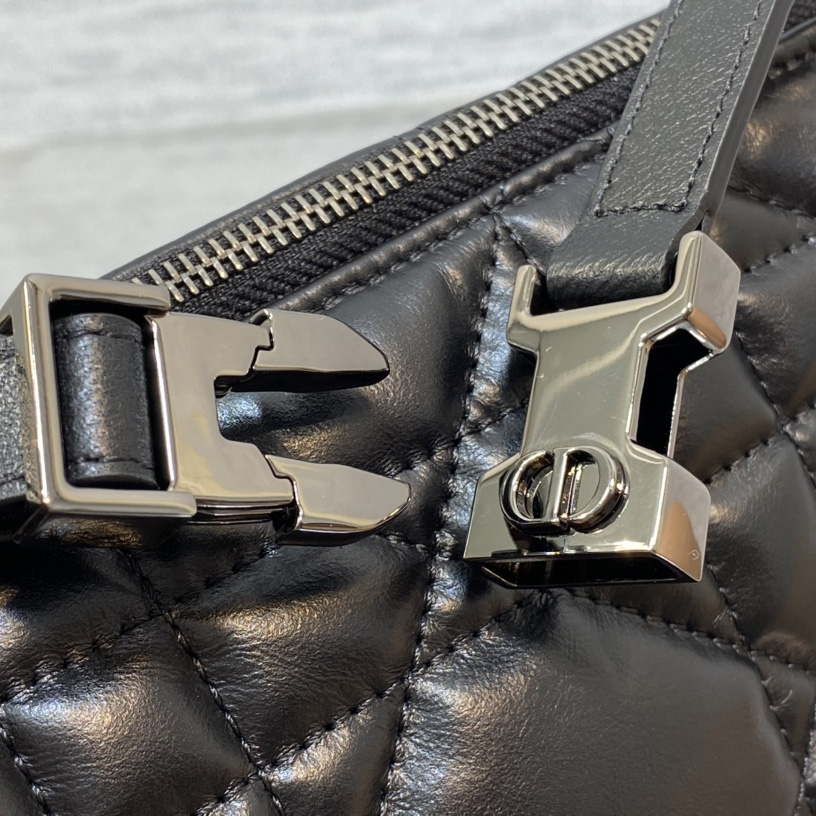 Dior Small Diortravel Nomad Pouch - DesignerGu