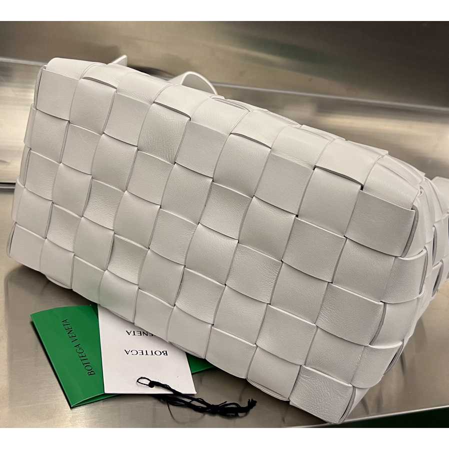 Bottega Veneta Bowling Cassette - DesignerGu