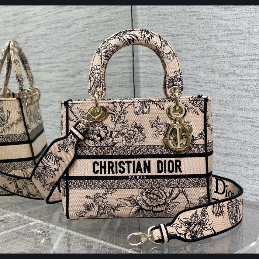 Dior Medium Lady D-lite Bag - DesignerGu