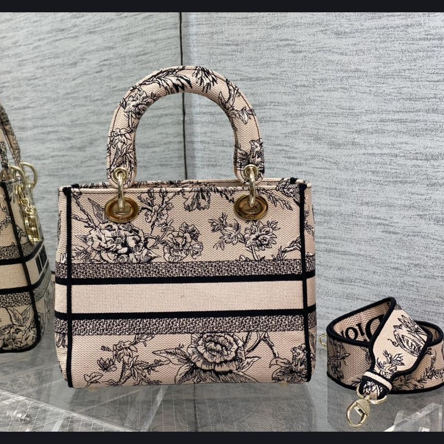 Dior Medium Lady D-lite Bag - DesignerGu