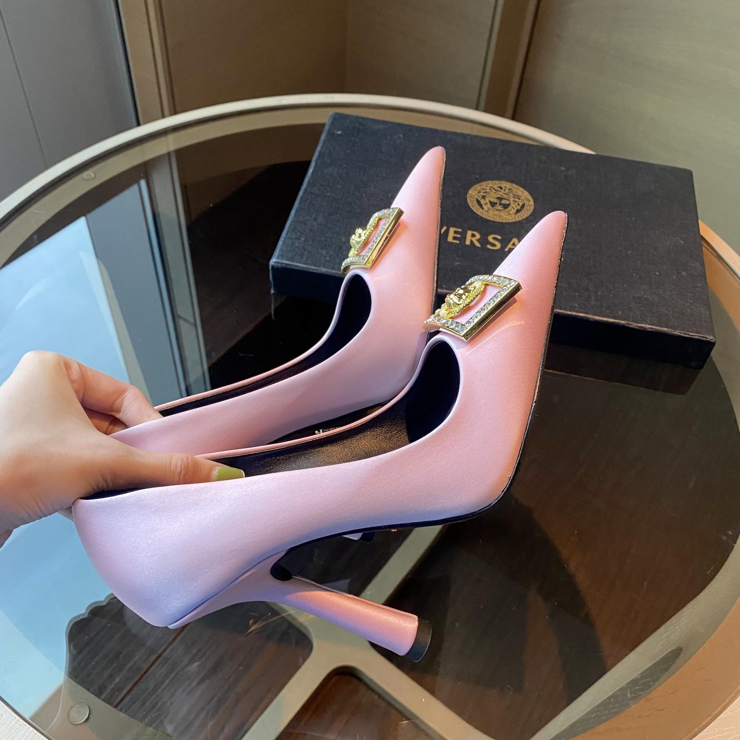 Versace Medusa Crystal Pumps - DesignerGu