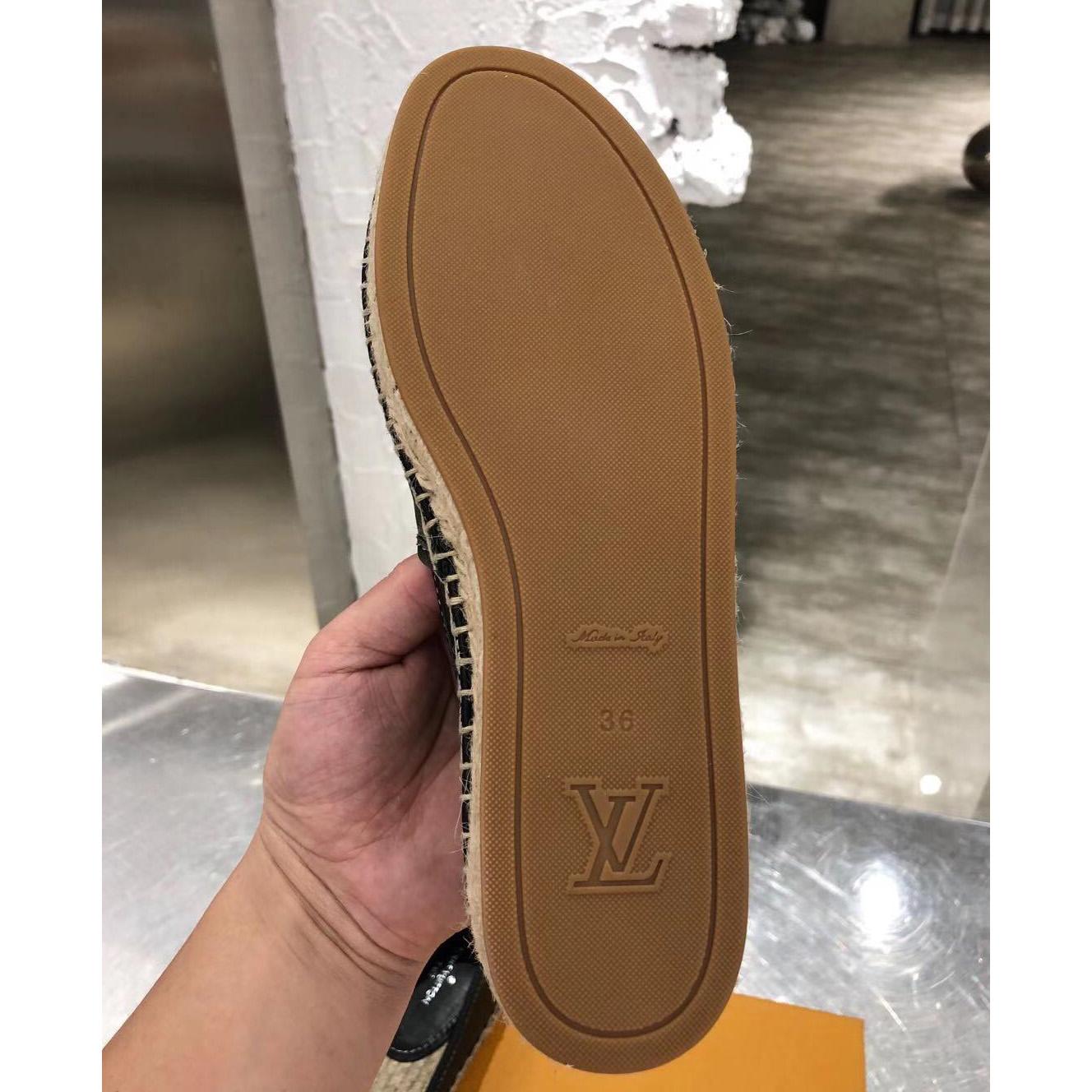 Louis Vuitton Starboard Flat Espadrille      1A86QR - DesignerGu