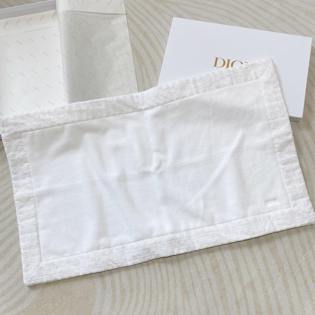 Dior Bath Mat - DesignerGu