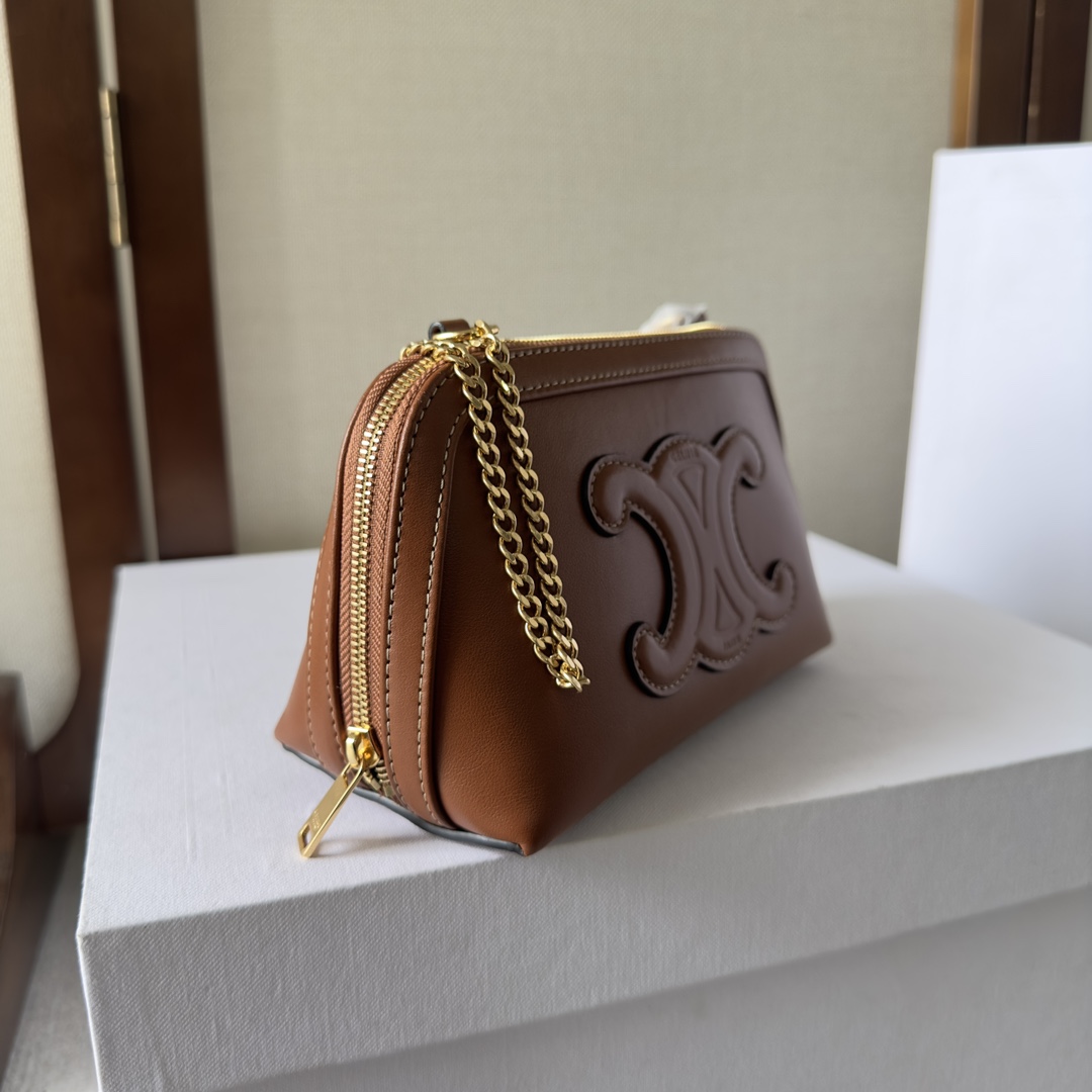 Celine Clutch On Chain Cuir Triomphe In Smooth Calfskin Tan - DesignerGu