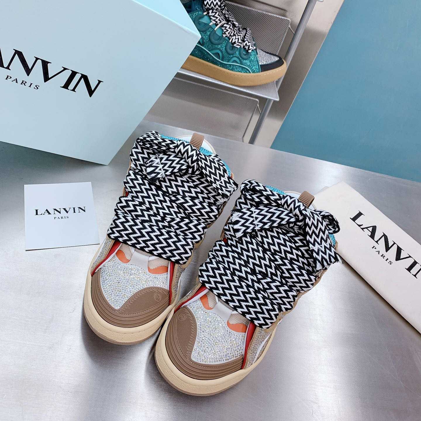 Lanvin Curb Low-Top Sneakers - DesignerGu