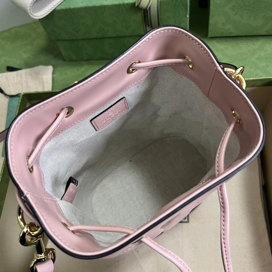 Gucci GG Matelassé Bucket Bag (17*20*10cm) - DesignerGu