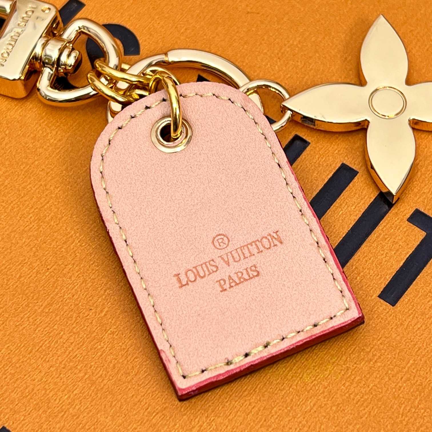 Louis Vuitton LV For You And Me Bag Charm & Key Holder   M00833 - DesignerGu