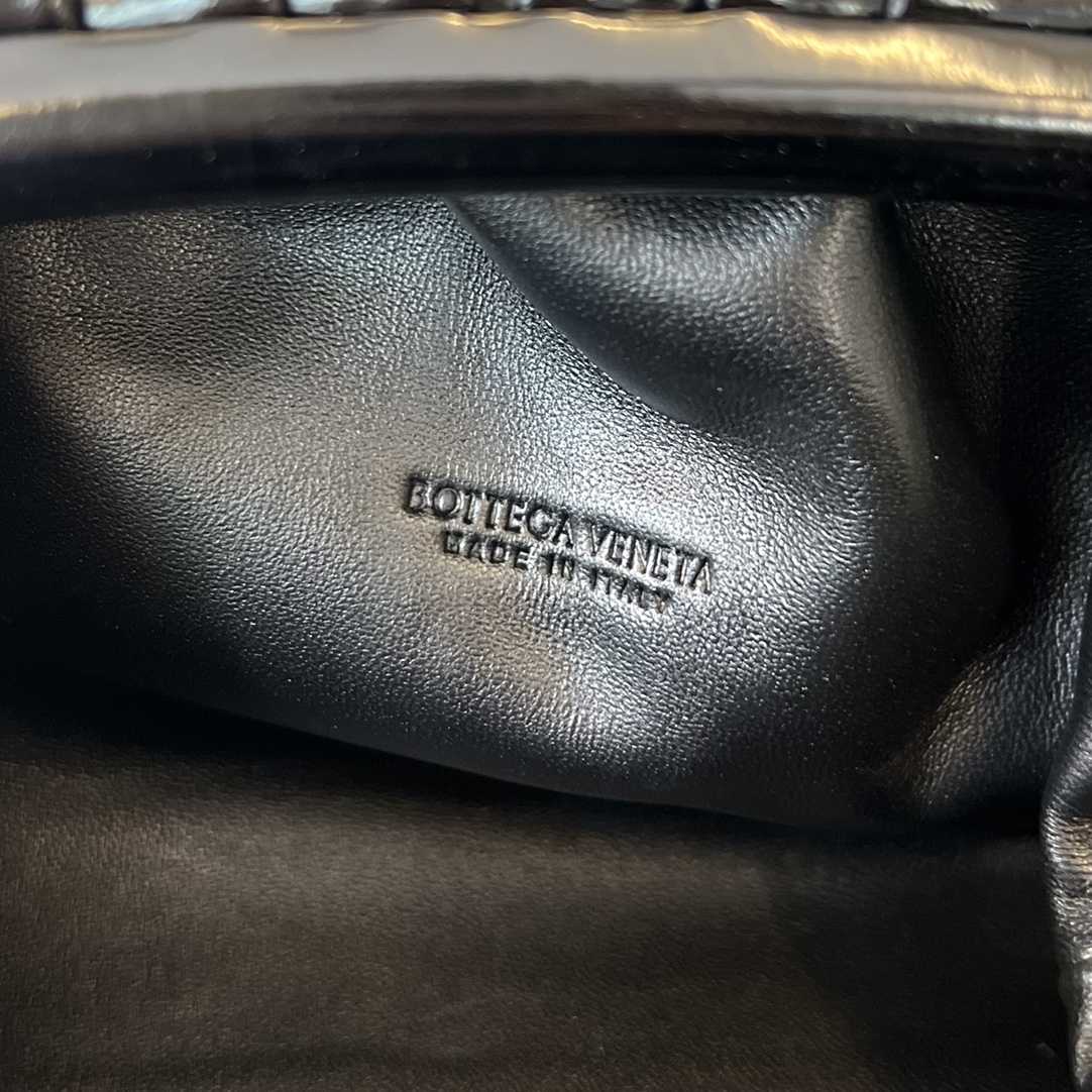 Bottega Veneta Mini Pouch - DesignerGu