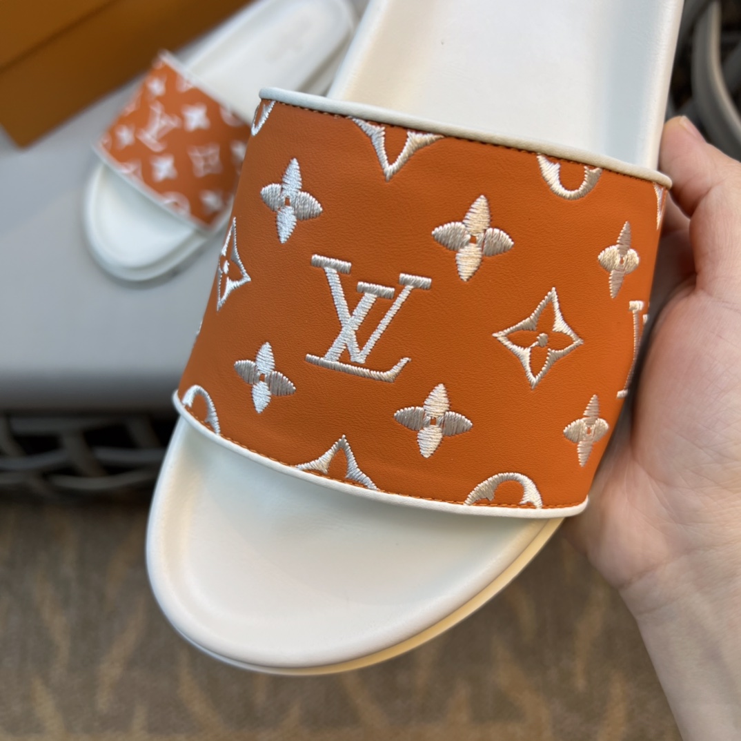 Louis Vuitton Monogram Sandals - DesignerGu