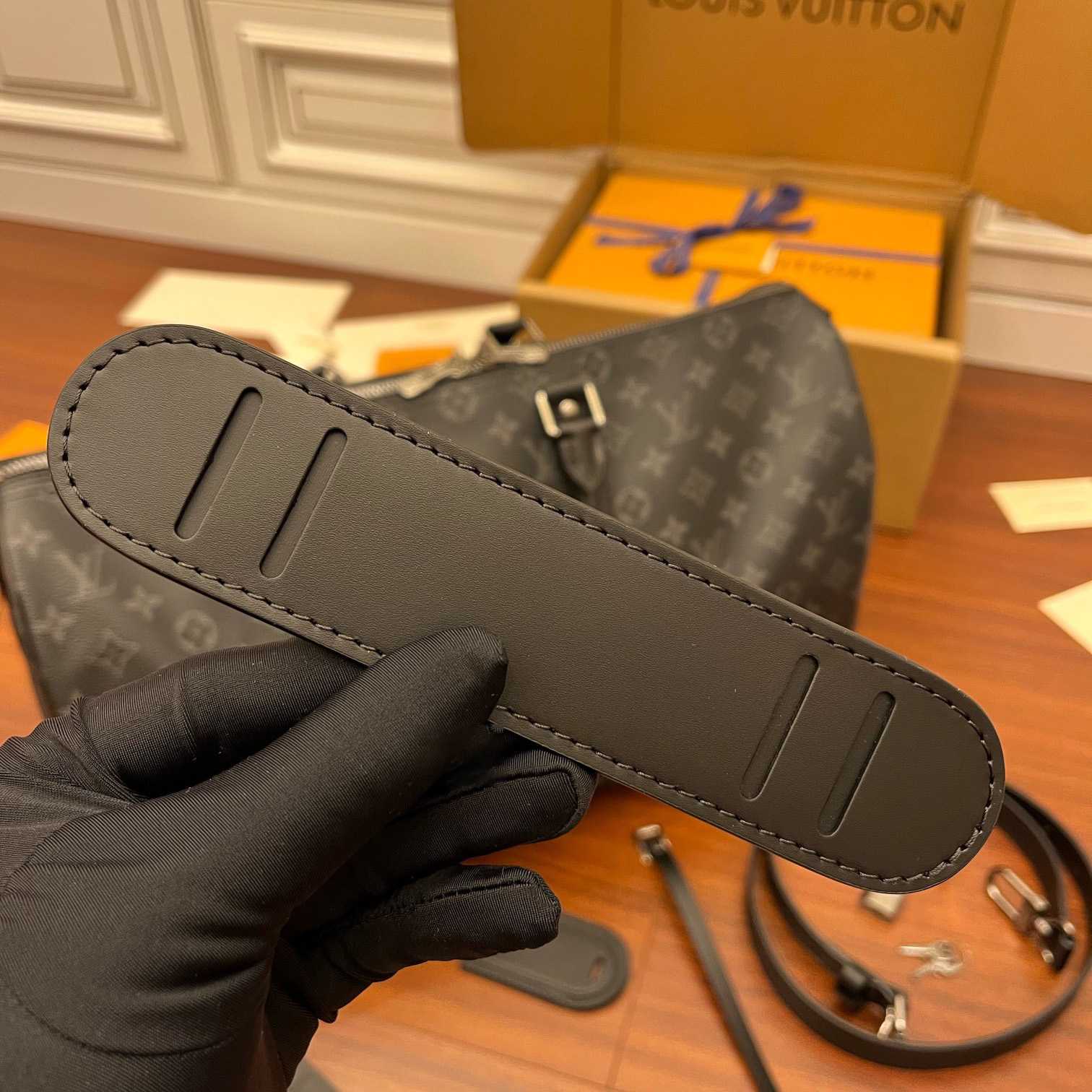 Louis Vuitton Keepall Bandoulière 45   M40569 - DesignerGu