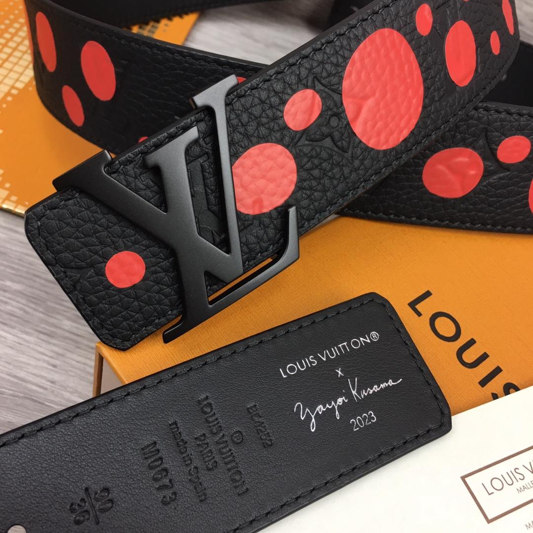 Louis Vuitton LV X YK LV Initiales 40MM Reversible Belt   M0673T - DesignerGu