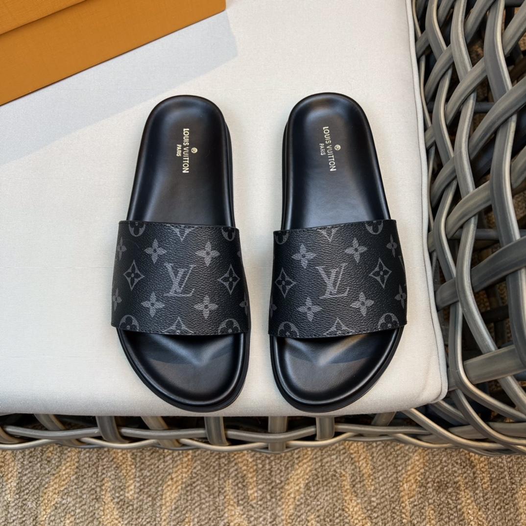 Louis Vuitton Monogram Sandals - DesignerGu