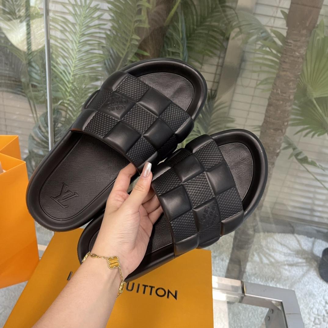 Louis Vuitton Waterfront Mules   1AAR8W - DesignerGu