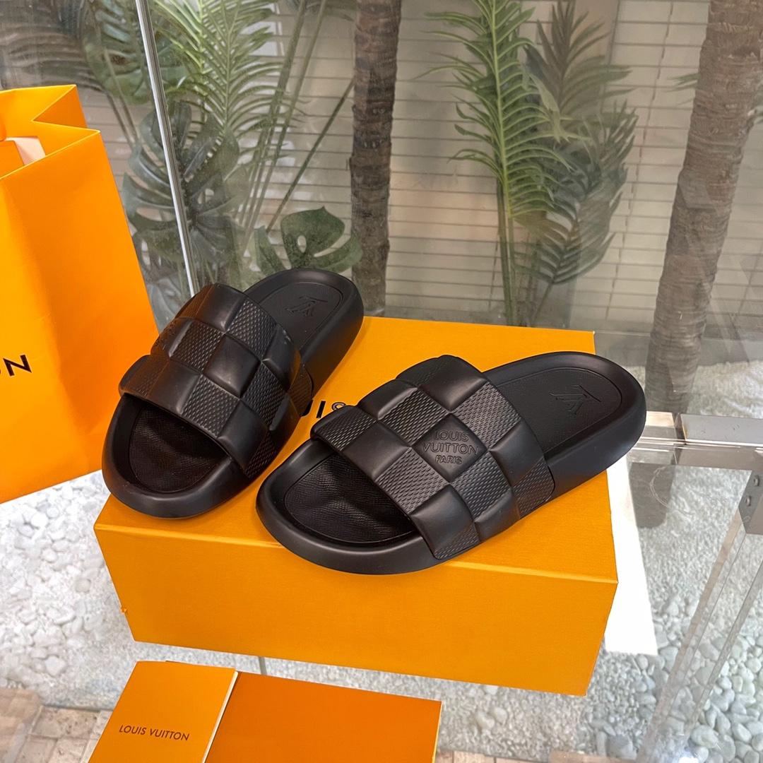 Louis Vuitton Waterfront Mules   1AAR8W - DesignerGu