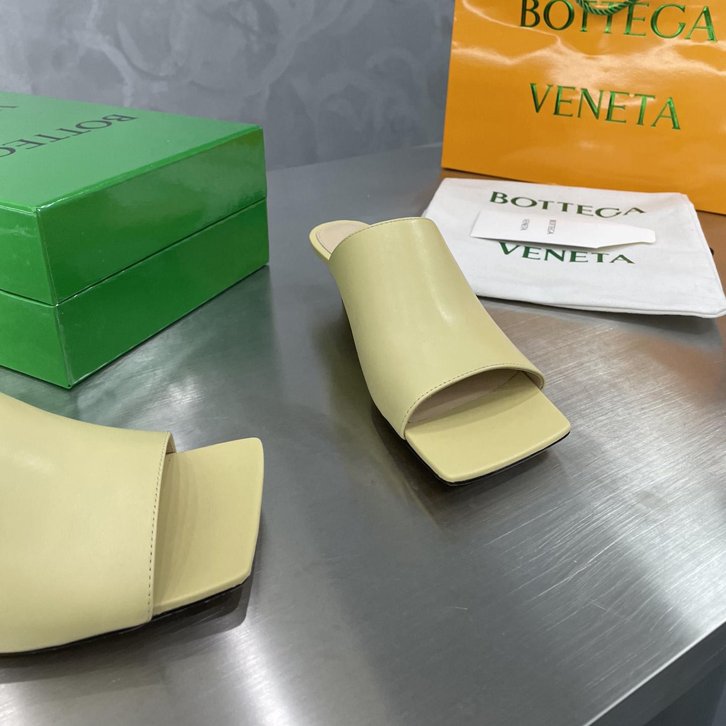 Bottega Veneta Stretch Mule - DesignerGu