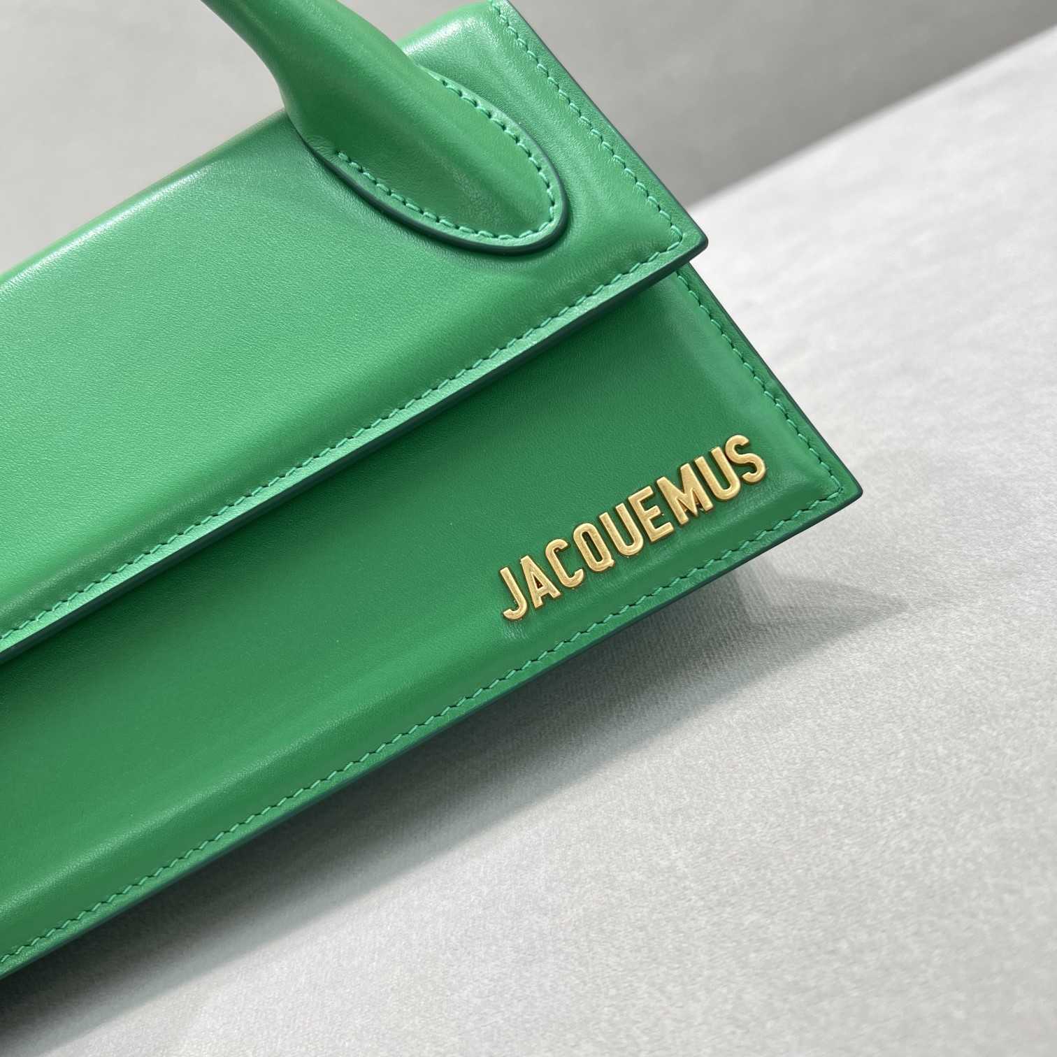 Jacquemus Le Chiquito Long Leather Handbag - DesignerGu