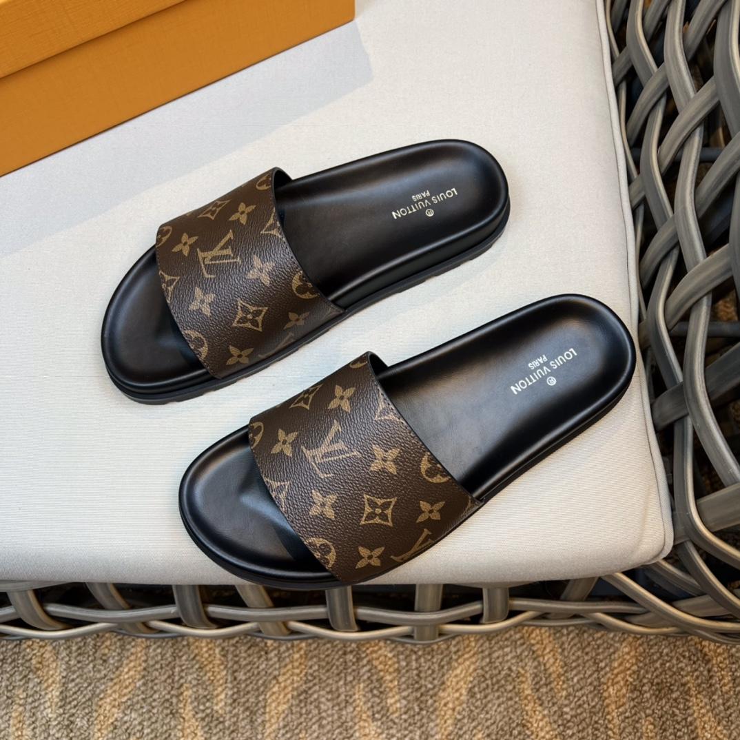 Louis Vuitton Monogram Sandals - DesignerGu