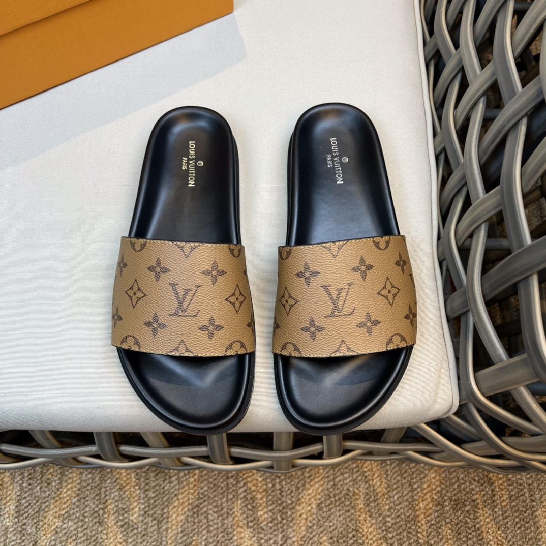 Louis Vuitton Monogram Sandals - DesignerGu