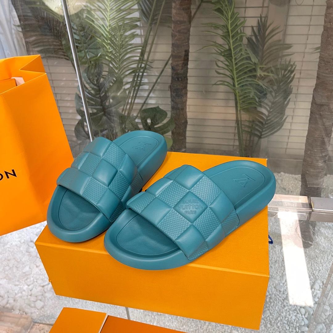 Louis Vuitton Waterfront Mules   1AAR9D - DesignerGu