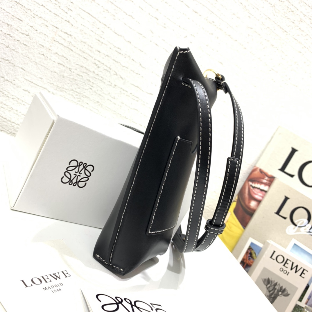 Loewe Gate Pocket In Soft Calfskin - DesignerGu