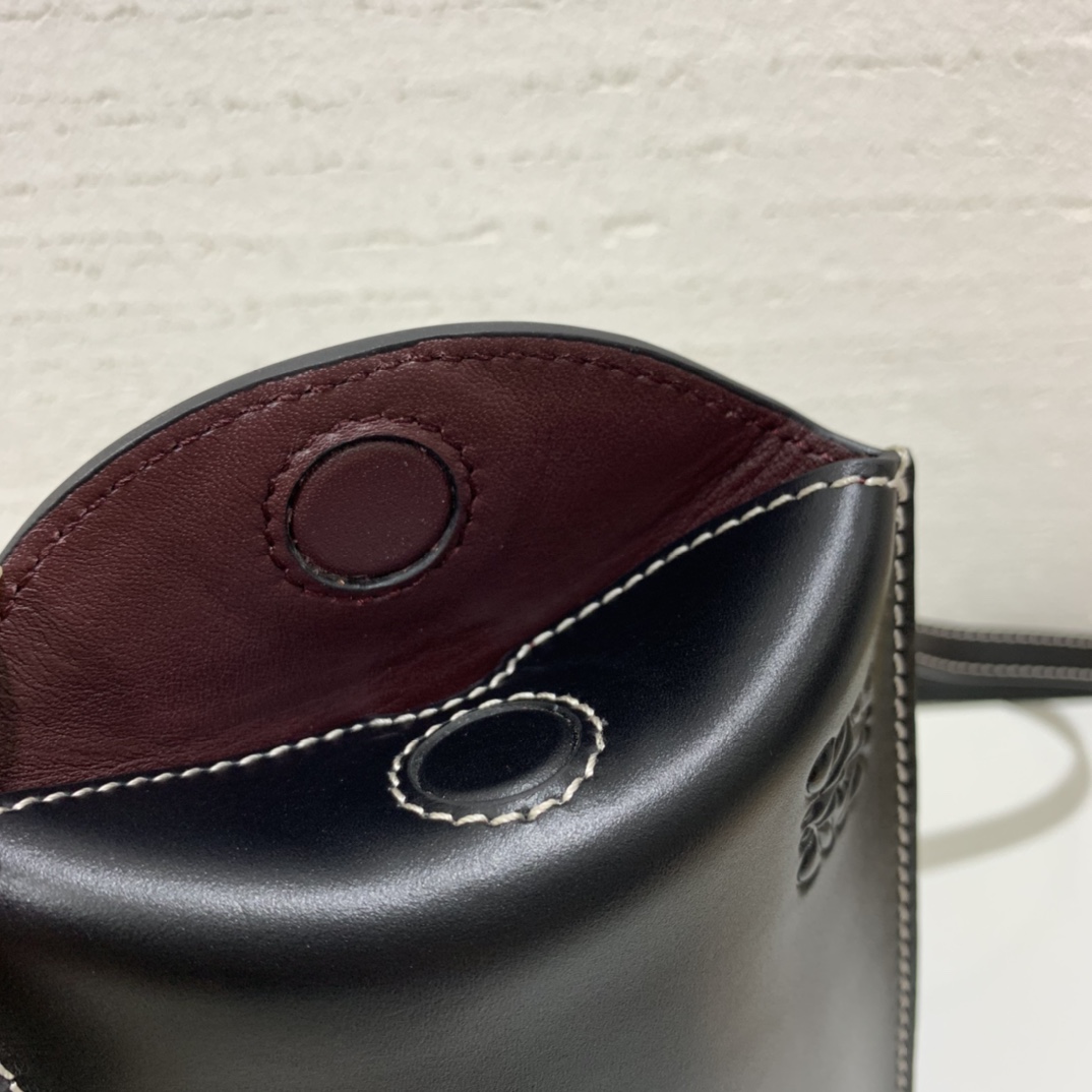 Loewe Gate Pocket In Soft Calfskin - DesignerGu