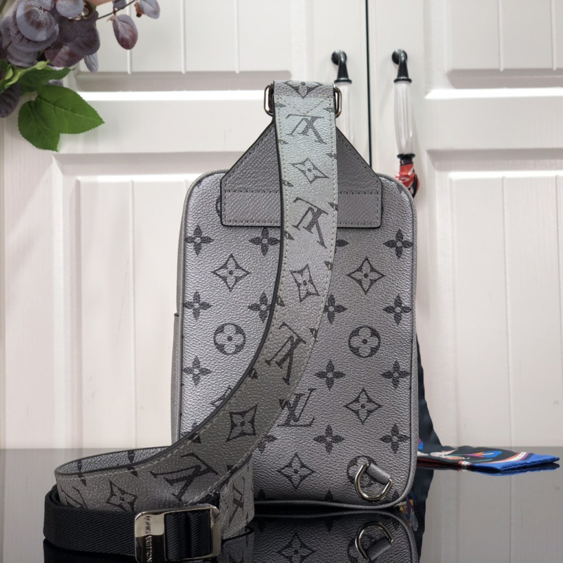 Louis Vuitton Outdoor Slingbag  (13-21-5cm)   M30833 - DesignerGu